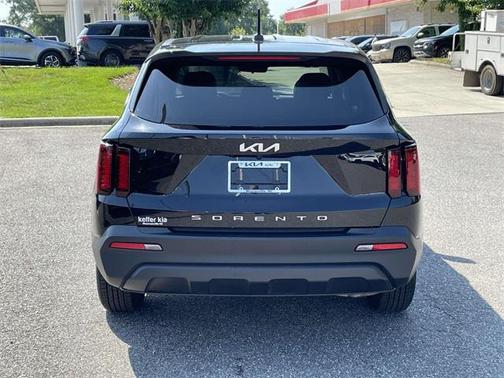 2022 Kia Sorento LX