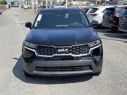 2022 Kia Sorento LX