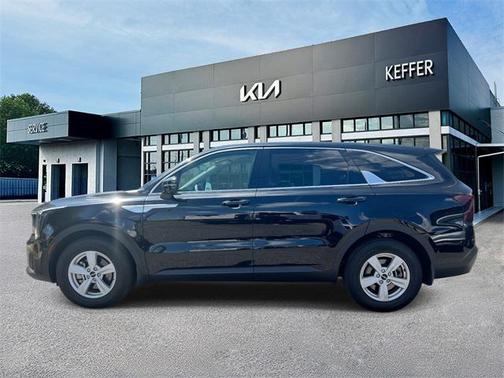 2025 Kia Sorento LX