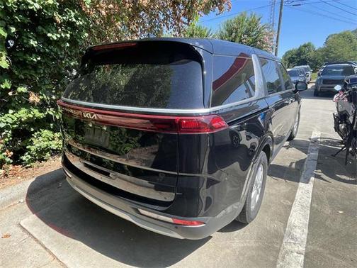 2022 Kia Carnival LXS