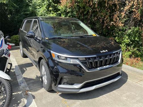 2022 Kia Carnival LXS