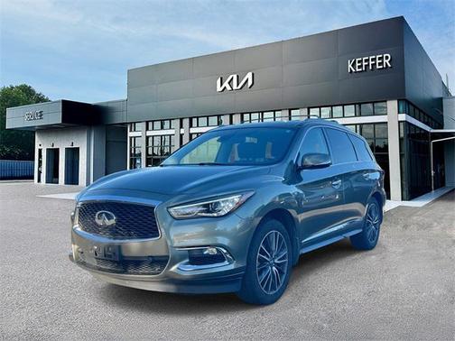 2017 INFINITI QX60 Base