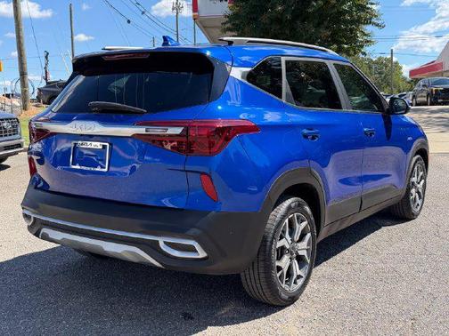 Neptune Blue 2023 Kia Seltos EX