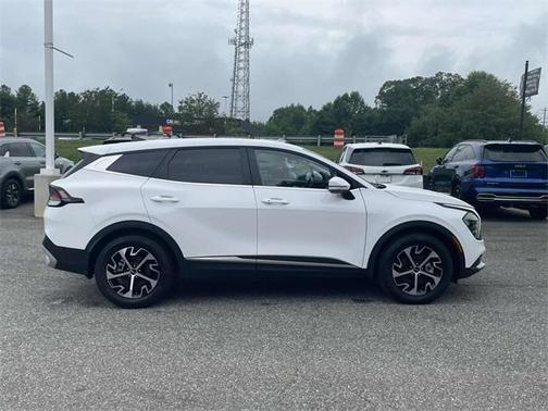 2025 Kia Sportage EX