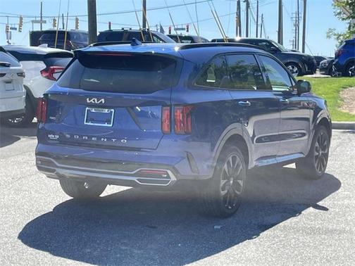 2022 Kia Sorento SX