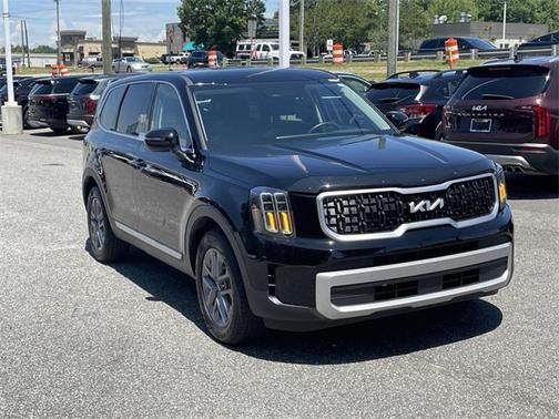 2024 Kia Telluride LX