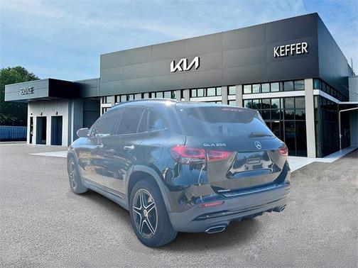 2021 Mercedes-Benz GLA 250 Base 4MATIC