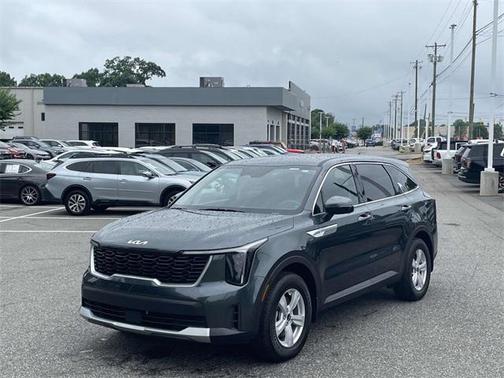 2025 Kia Sorento LX