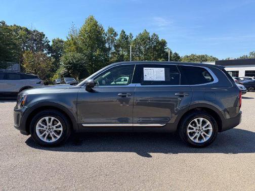 Gravity Grey 2022 Kia Telluride LX
