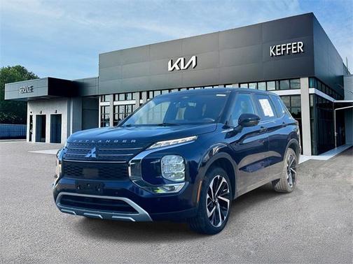 2022 Mitsubishi Outlander SE