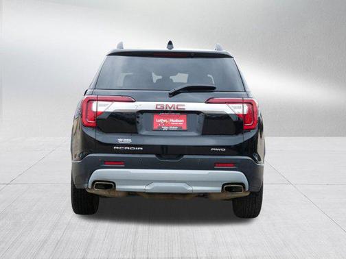 2023 GMC Acadia AWD SLT