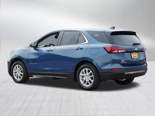 Lakeshore Blue Metallic 2024 Chevrolet Equinox 1LT