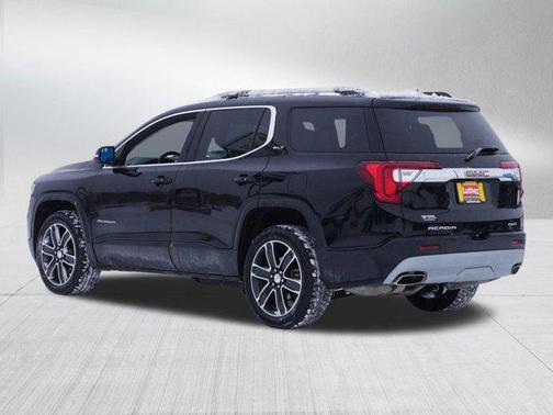 2023 GMC Acadia AWD SLT