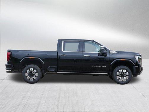 2025 GMC Sierra 3500 Denali