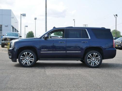 Dark Sapphire Blue Metallic 2018 GMC Yukon Denali