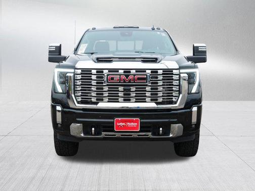 2024 GMC Sierra 2500 Denali
