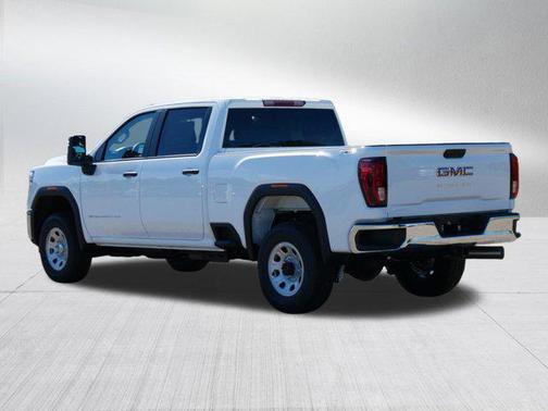 2025 GMC Sierra 3500 Base