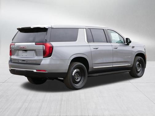 Sterling Metallic 2026 GMC Yukon XL 4WD Elevation