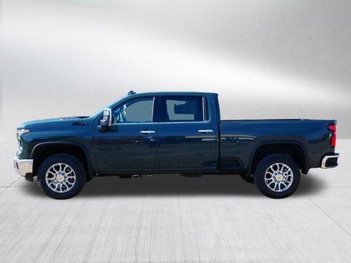 2025 Chevrolet Silverado 3500 LTZ