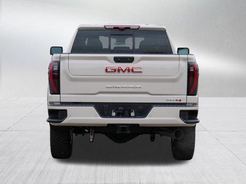 2026 GMC Sierra 2500 AT4