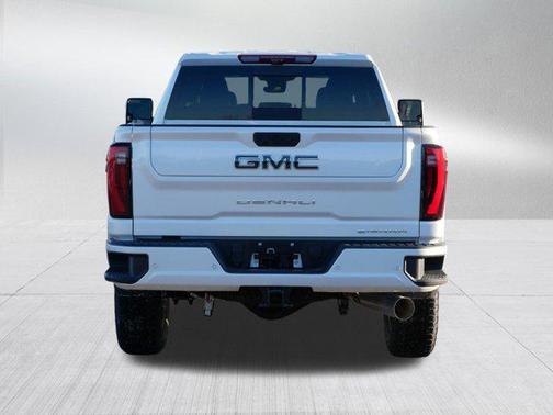 2025 GMC Sierra 3500 Denali