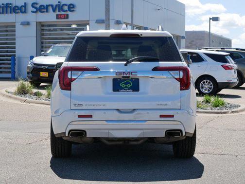 White Frost Tricoat 2023 GMC Acadia Denali