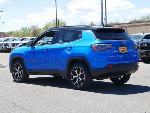 Hydro Blue Pearlcoat 2025 Jeep Compass Limited