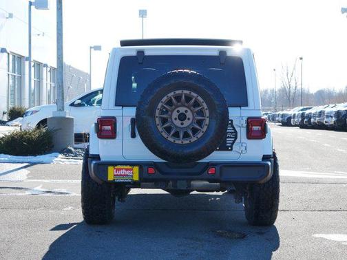 2024 Jeep Wrangler 4-Door Sahara 4x4