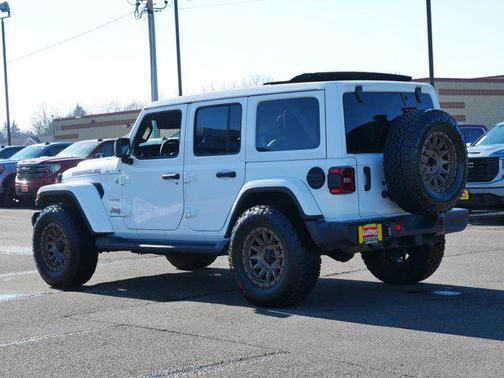 2024 Jeep Wrangler 4-Door Sahara 4x4