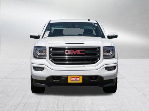 Summit White 2017 GMC Sierra 1500 SLE