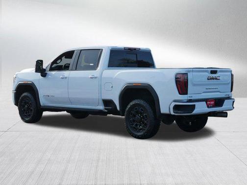 2024 GMC Sierra 3500 AT4