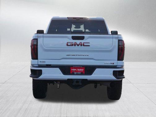 2024 GMC Sierra 3500 AT4