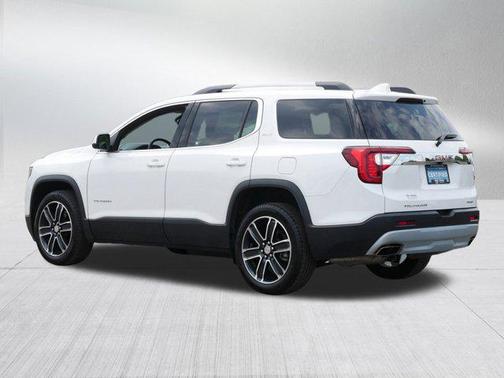 2023 GMC Acadia AWD SLT