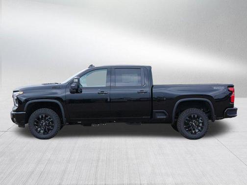 2025 Chevrolet Silverado 3500 LTZ