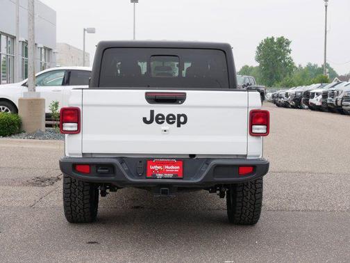 2023 Jeep Gladiator Sport S