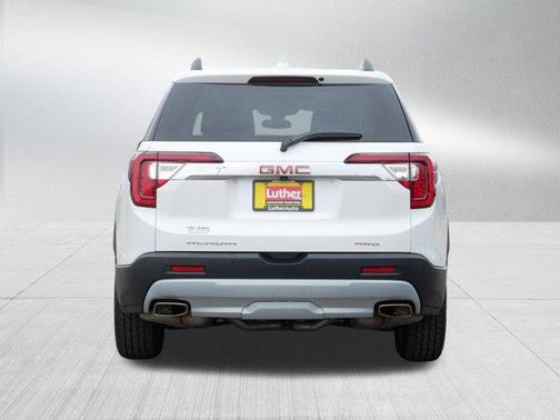 White Frost Tricoat 2023 GMC Acadia AWD SLT