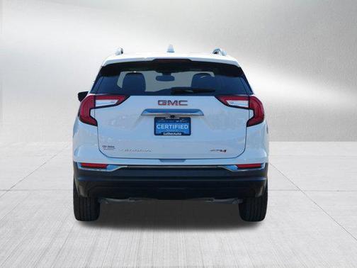 2023 GMC Terrain AWD AT4