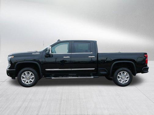 2025 Chevrolet Silverado 3500 High Country