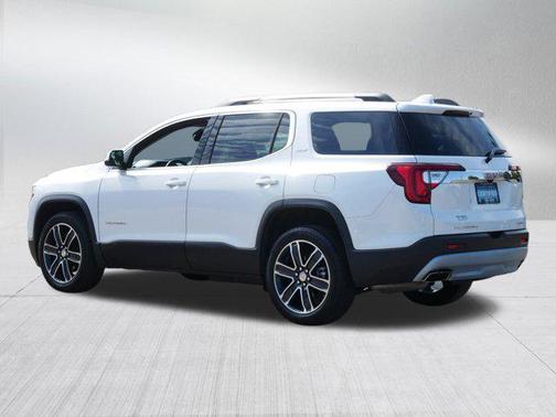 2023 GMC Acadia AWD SLT