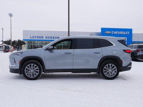 2025 Buick Enclave Preferred FWD