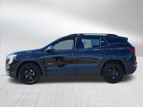 2022 GMC Terrain AWD AT4