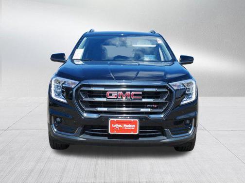 2022 GMC Terrain AWD AT4