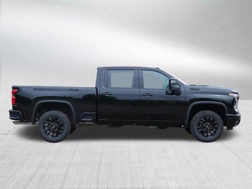 2025 Chevrolet Silverado 3500 LTZ