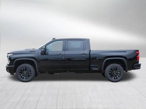 2025 Chevrolet Silverado 3500 LTZ