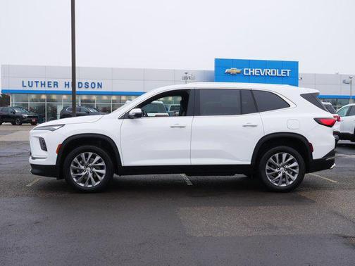 2025 Buick Enclave Preferred FWD