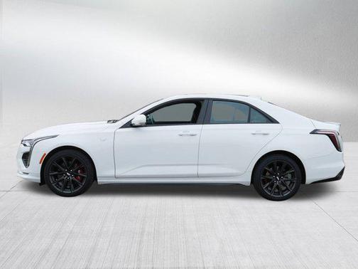 2023 Cadillac CT4 Sport