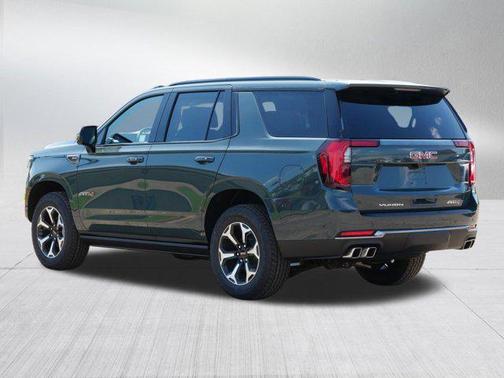 2025 GMC Yukon 4WD AT4