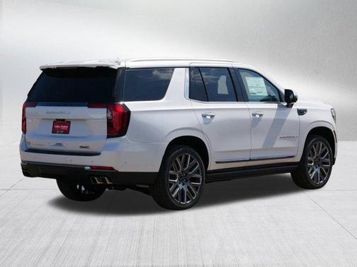 2025 GMC Yukon Denali Ultimate