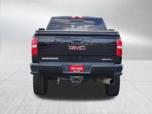 2017 GMC Sierra 2500 Denali