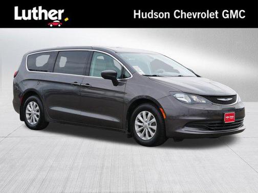 2017 Chrysler Pacifica Touring